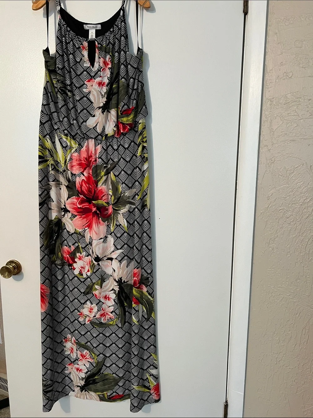 White House Black Market Black Maxi Dress with Pink Floral Print - Picture 1 of 4